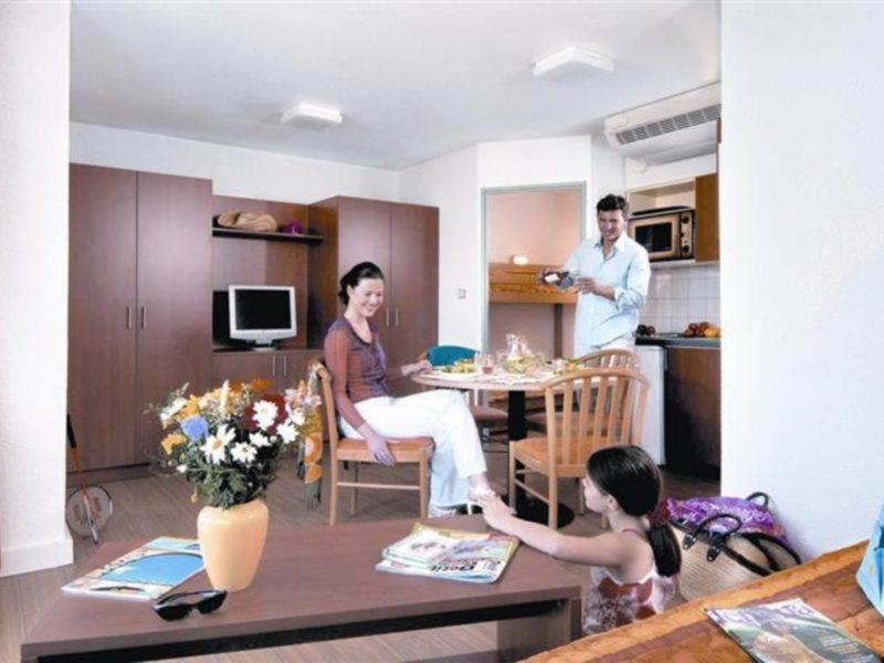 Residence Resideal Antibes Exteriör bild